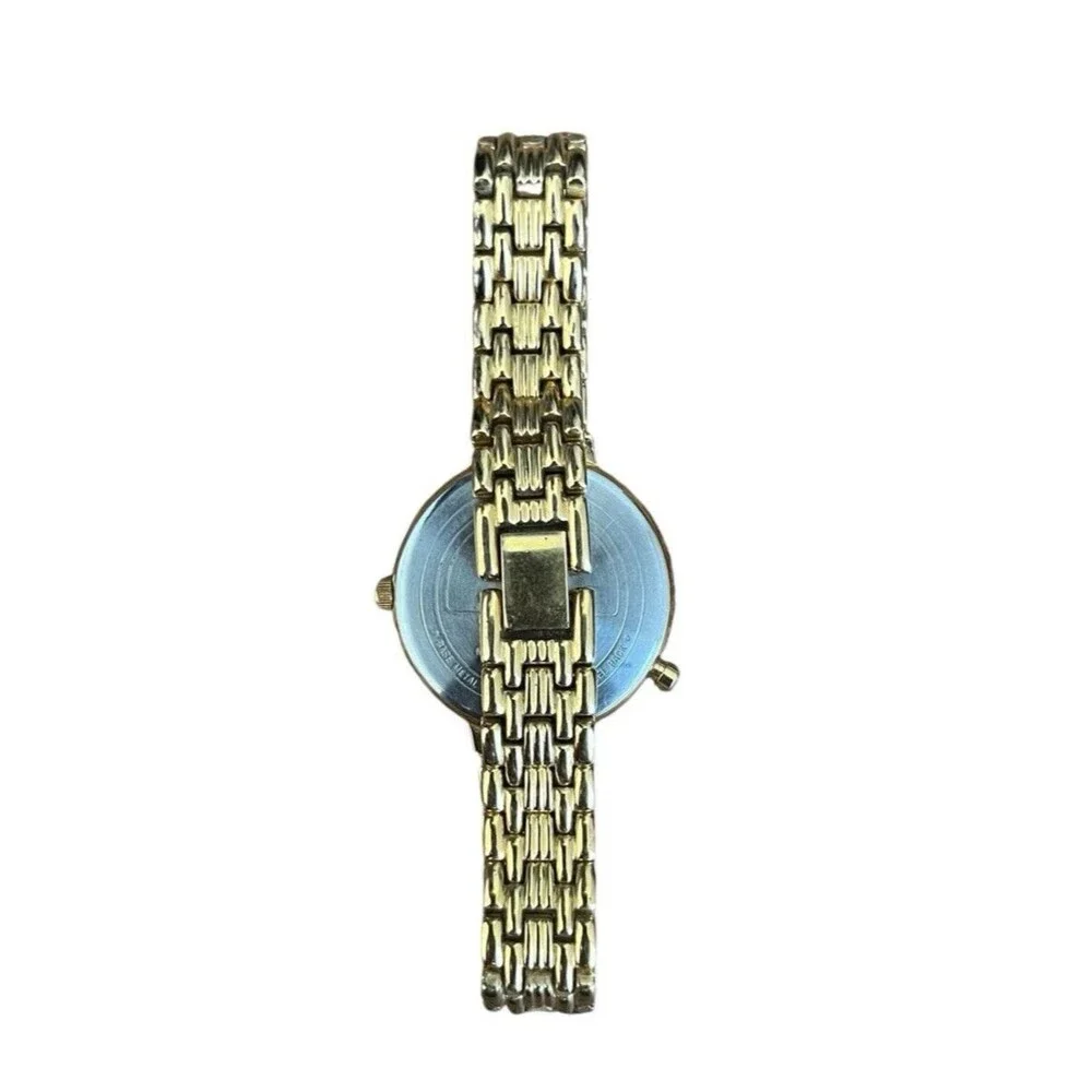 Timex Indiglo Watch Women Stainless Steel Gold Light White Needs Battery 7-1/2